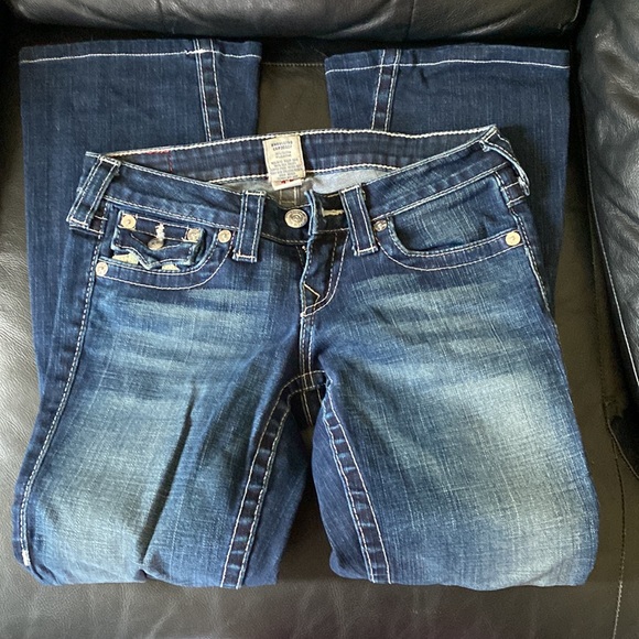 True Religion RN#112790 CA#30437 26 - Picture 3 of 6